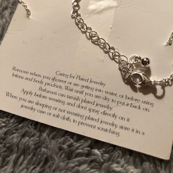 MOVING SALE 🐾💕 NWT Athens Opal & Silver Necklace The2Bandits - Picture 3 of 4